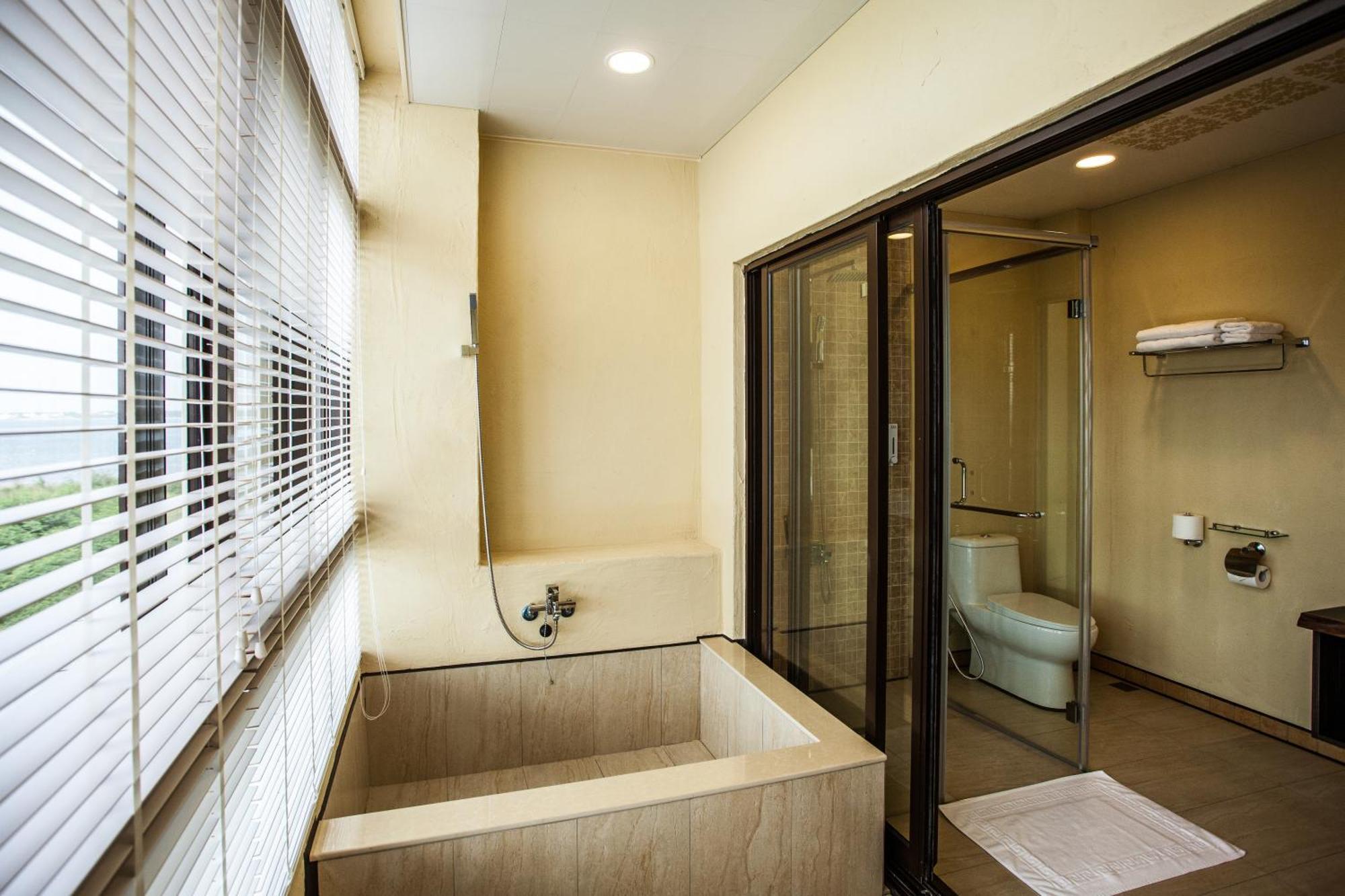 Oasis Hotel Magong Extérieur photo
